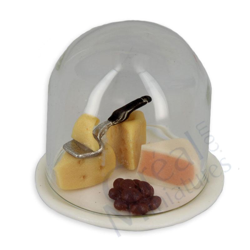 Plate and glass dome with cheese   /6