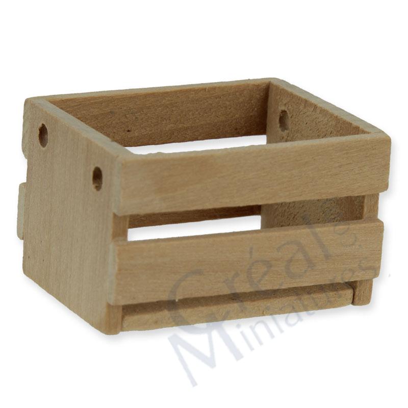 Grande caisse en bois vide