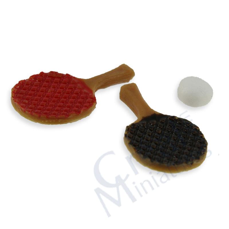 2 Rackets and ball of ping-ping
