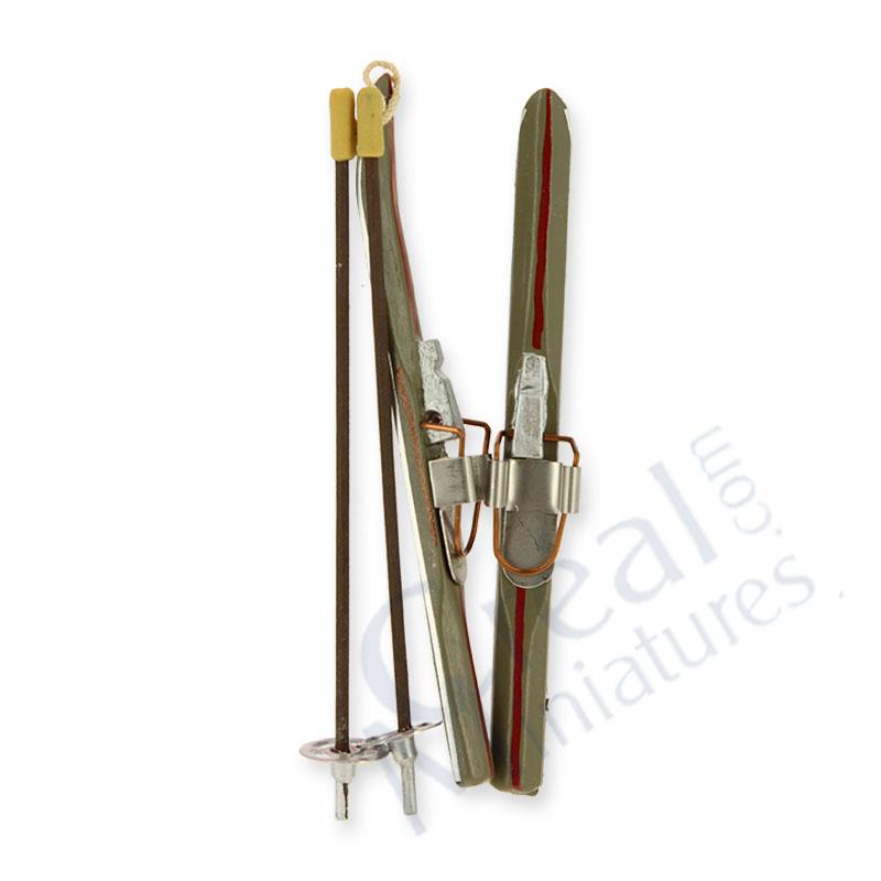Skis w/sticks (pair) red