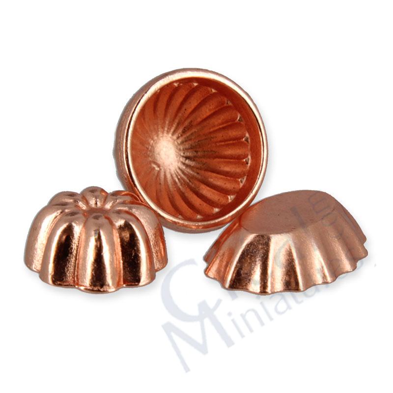3 copper moulds ass.