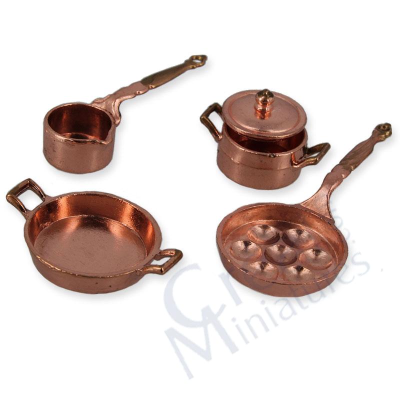 Set of pans