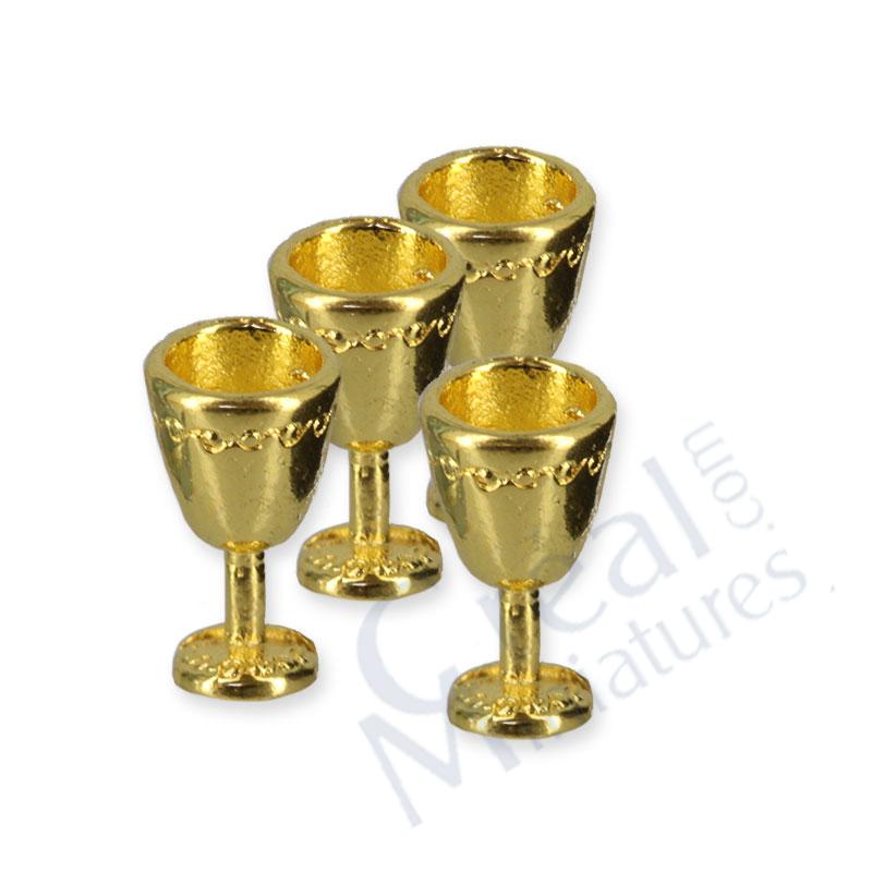 4 Kelche  goldfarben