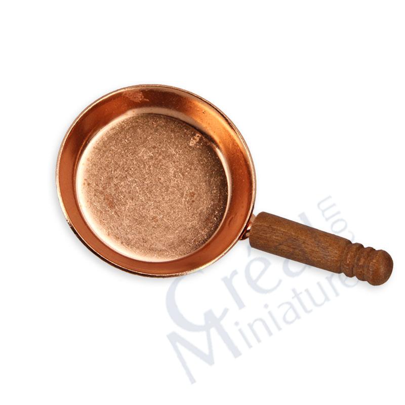 Big copper frying pan