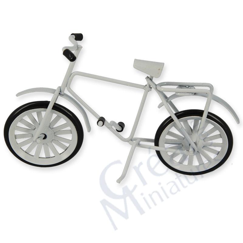 Vélo blanc métallique