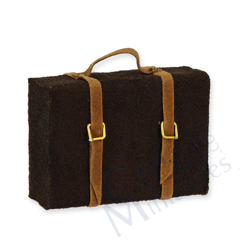 Big leather suitecase