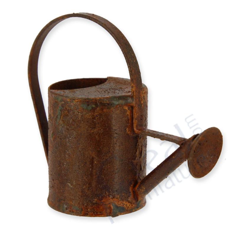 Arrosoir metal rouille