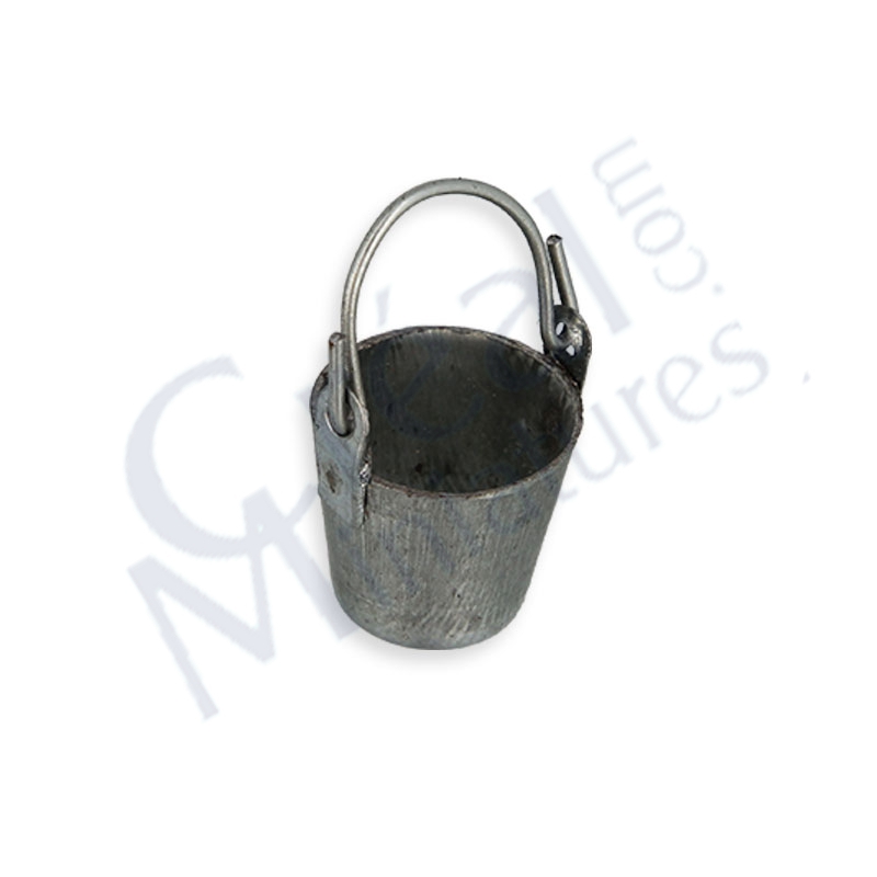 Little Bucket