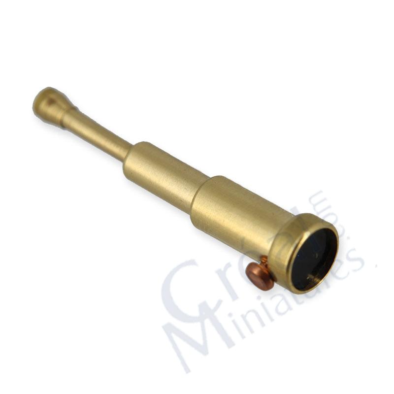 Télescope à main