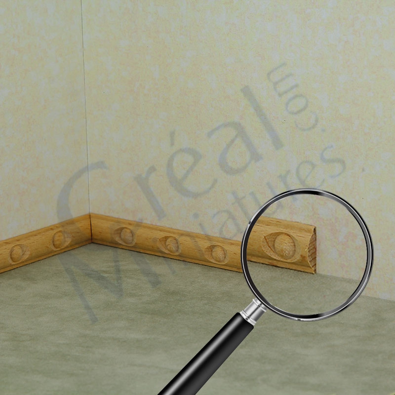 Wooden decorative moulding