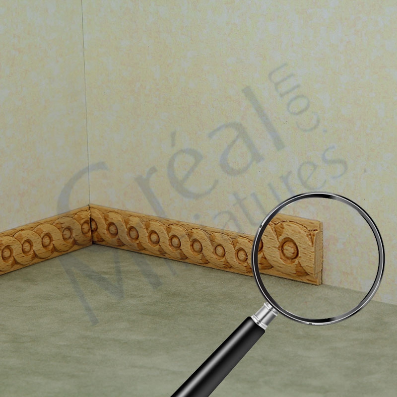 Wooden decorative moulding