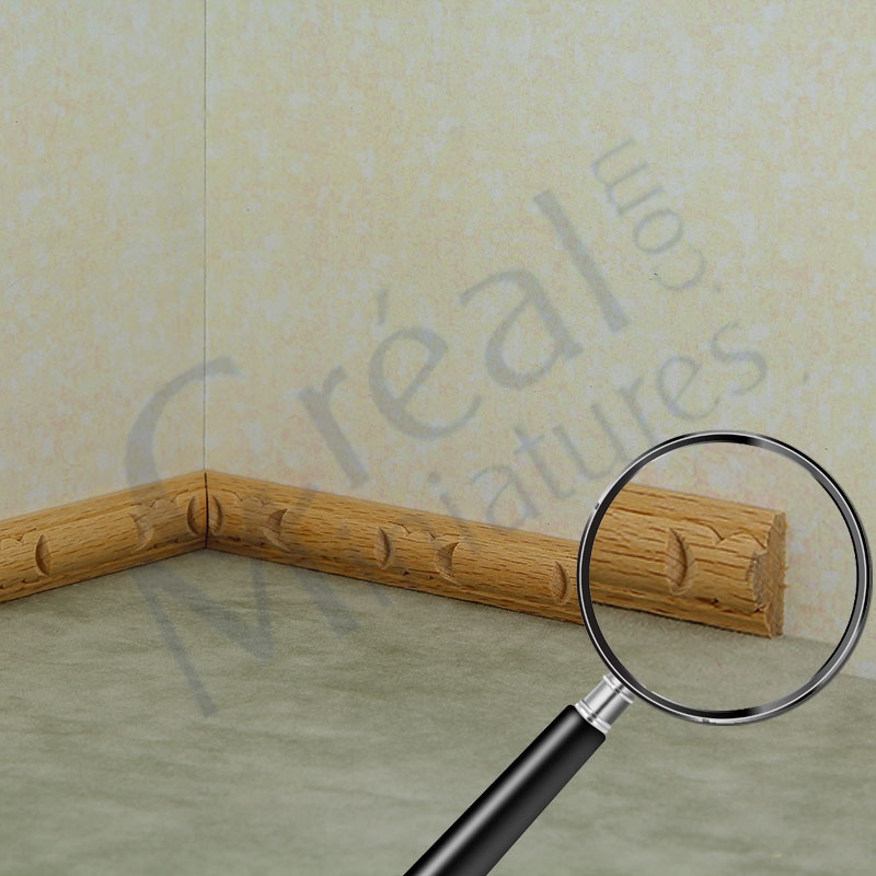 Wooden decorative moulding