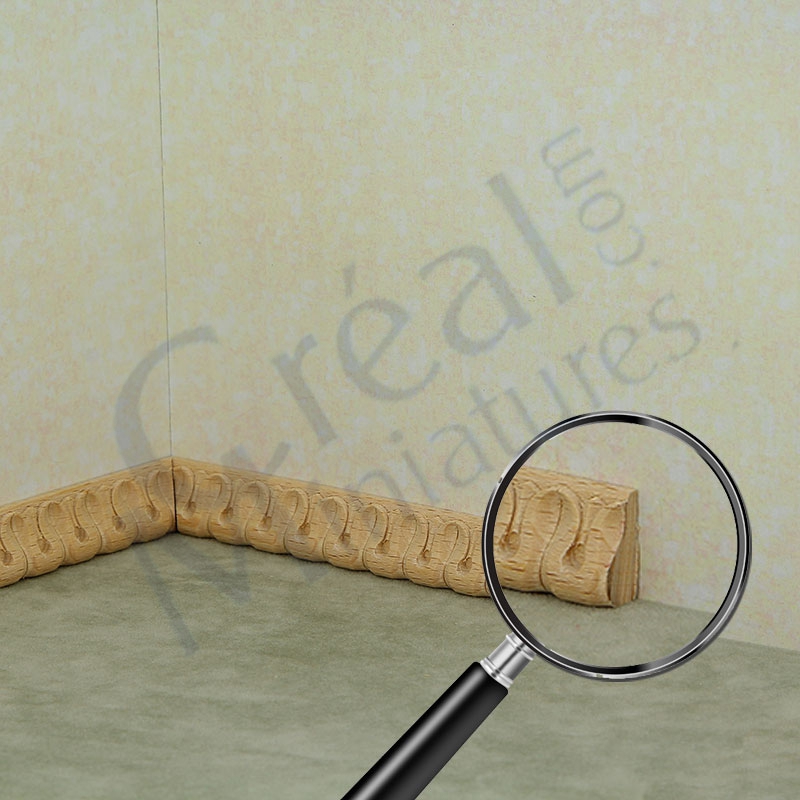 Wooden decorative moulding