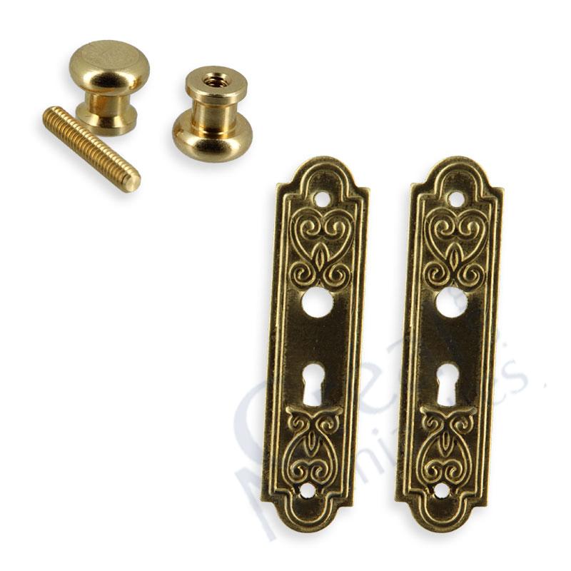 2 Door knobs w/ plate