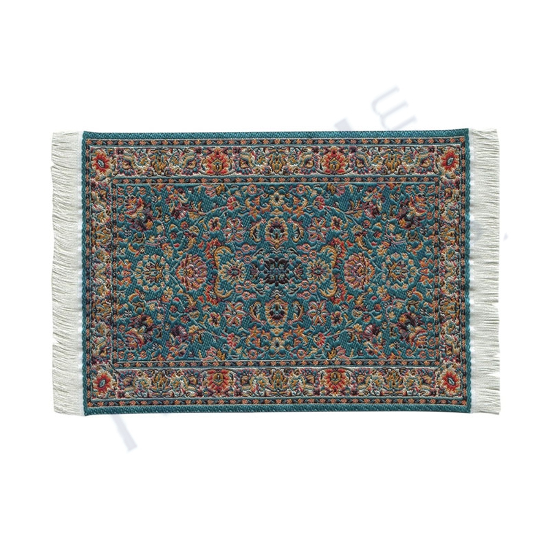Carpet green