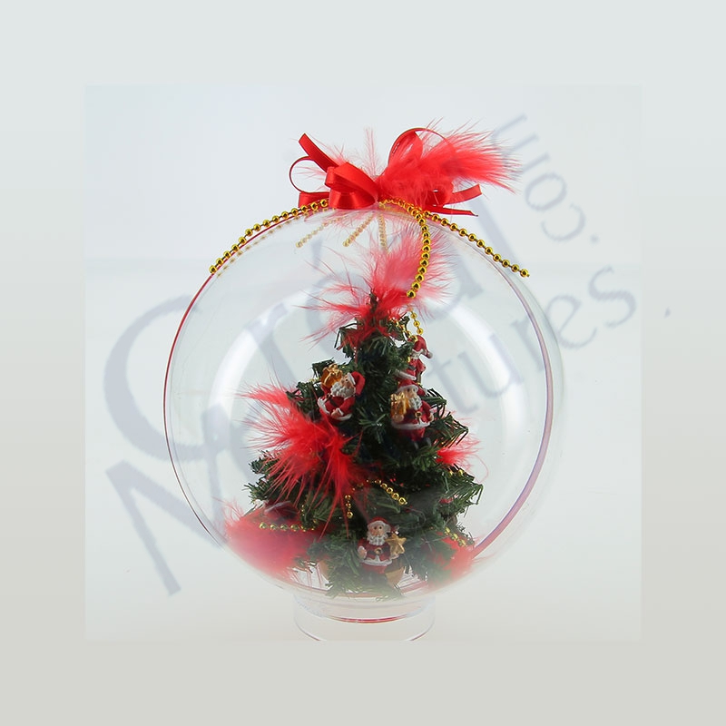 Boule avec sapin et pères Noel
