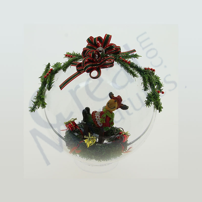 Boule de Noel avec renne sur Luge